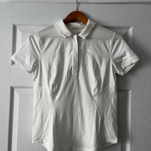 Lululemon tennis tee